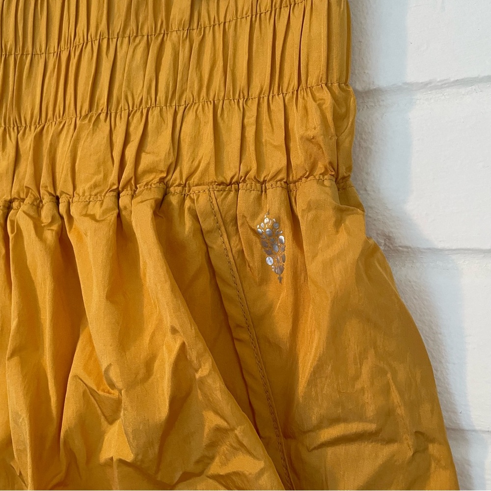 Free People Movement The Way Home Shorts Varsity Gold Women’s Size Medium NWOT - Picture 5 of 13